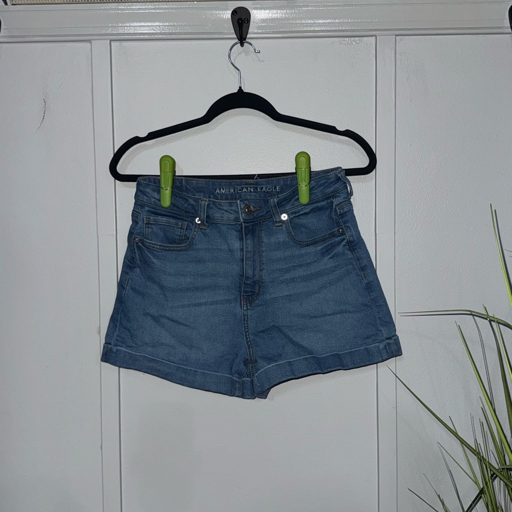 American Eagle Outfitters Women's Classic Blue Jean Shorts